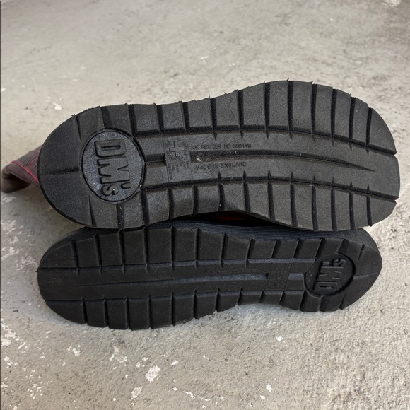 Vintage Doc Martin midcalf boots - Picture 7 of 11